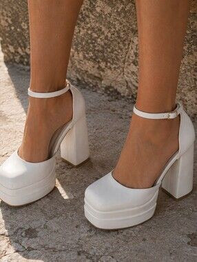 Dream Pairs White Dreamy High Chunky Square Toe Ankle Strap Platform Pumps 7